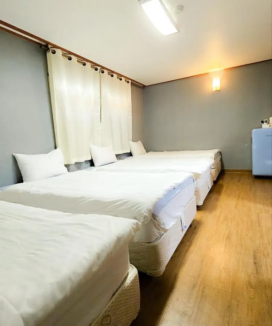 Jeju Eq Stay 0*,  Korea Południowa