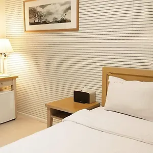 Hotel Golden Park, Jeju