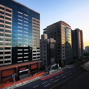 Western Hotel